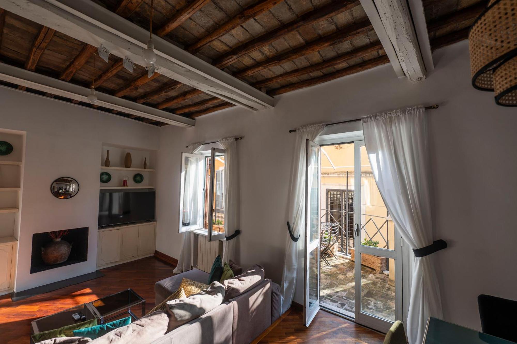 Appartamento Pantheon Terrace 2 Bedroom *